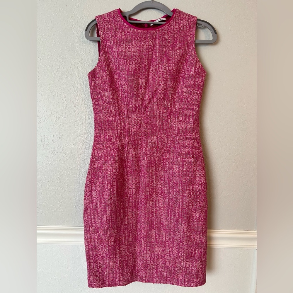 💕 ‘Barbie Pink’ Tahari Dress 💕